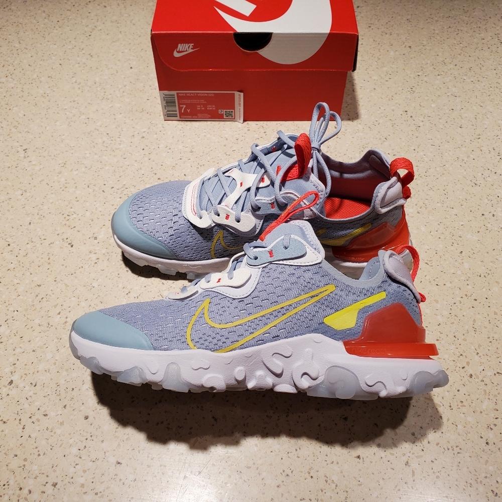 🆕️ Nike React Vision